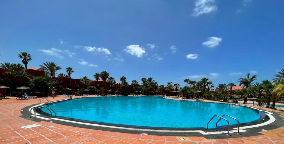 Casa Cayenne - Stylish With Ocean/dune View Apartment Corralejo